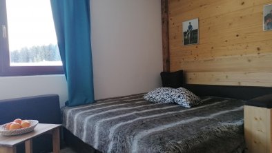 Schlafzimmer 2 / Bed Room 2