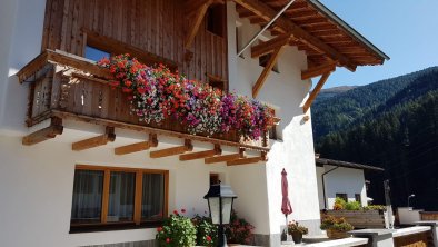 Sommer_Haus_Alpenflora