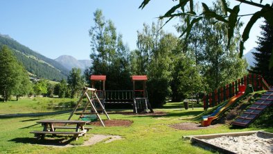 Spielplatz am Kampler See, 500 m