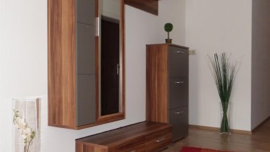 Garderobe im Appartement Ahorn