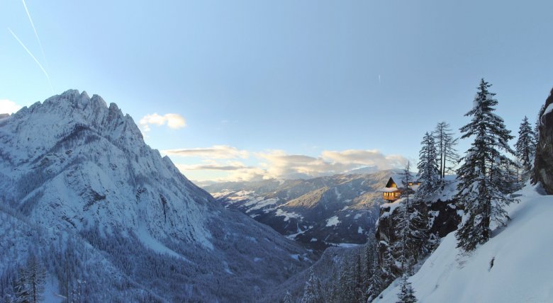 Dolomiten Hut has a spectacular and stunning position. Photo Credit: TVB Osttirol / Zlöbl, © TVB Osttirol, Zlöbl