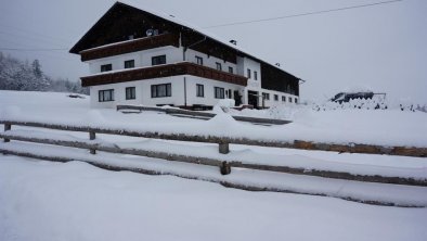 Stillerhof Aussen Winter Ansicht