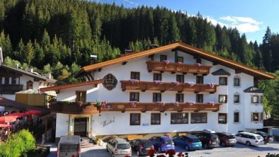 Hotel Waldhof im Sommer