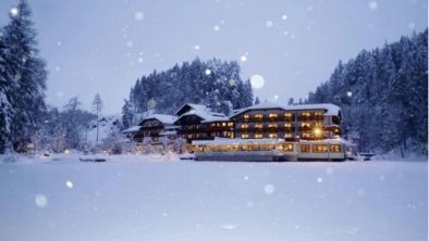 Parkhotel Tristachersee, © bookingcom