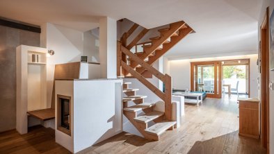 Wohnzimmer Stiegenhaus neu