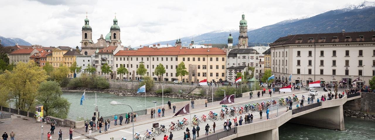 All the races at the UCI Road World Championships will finish in Innsbruck. The photo shows the 2017 Tour of the Alps, © Innsbruck Tourismus/Tom Bause