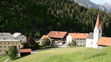 Pilgrimage Church, Convent and Inn on foot of Kronburg Castle in Ruins, © Tirol West