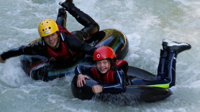 Schauchreiten auf der Ache in Kramsach, © Sport Ossi