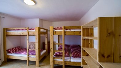 Hostelzimmer bis 6 Personen, © Bogdan Kladnik