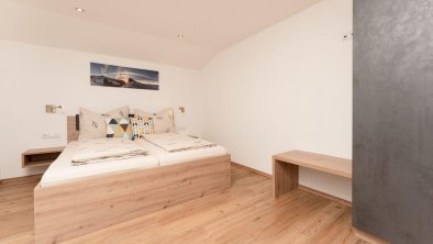 Wenderkogel Schlafzimmer groß, © Bergnest Ötztal Appartements