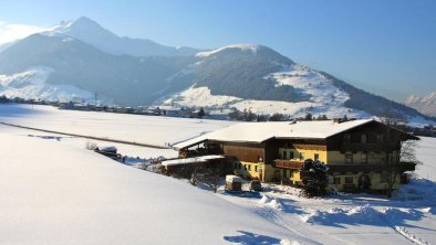 Funerhof im Winter 2