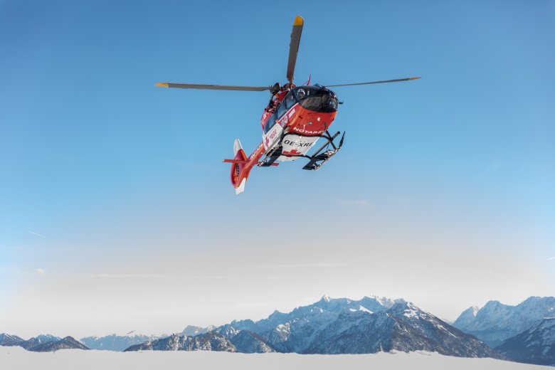 The brand-new „H 145“ helicopter responds to a multitude of SAR mission needs.