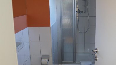 Dusche/WC beim Schlafzimmer, © Fam. Jähnert