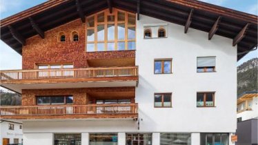 Amazing apartment in Pettneu am Arlberg with WiFi, © bookingcom