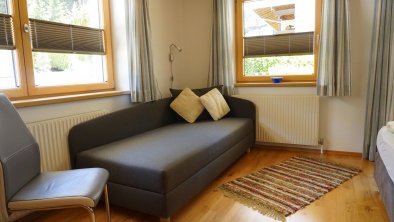 Zustellbett oder Couch Schlafzimmer