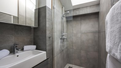 NV_Appartements_Haus_Sonneck_Kirchberg_Badezimmer