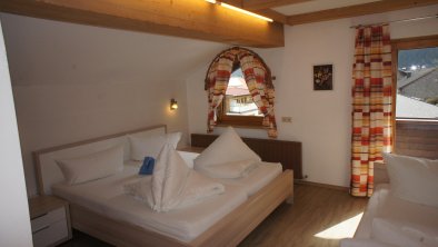 Zimmer mit 3 Betten