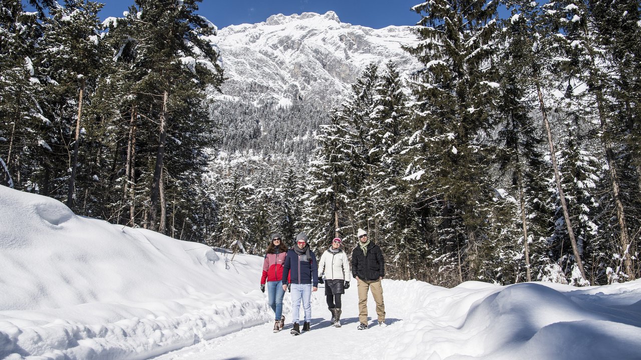 Winter walking in the Hall-Wattens region, © TVB Hall-Wattens