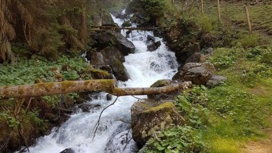 Zillertal_Tyrol_Wasserfall