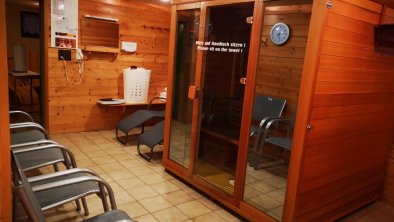 SAUNA: Infrared cabin Rest area - open from December to March, © B&B Appartements Glungezer Tulfes Daniela ERLACHER