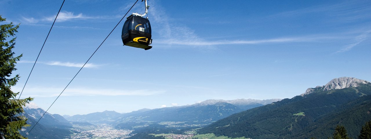 Eight-person cable car in Oberperfuss, © TVB Innsbruck