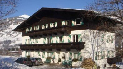 Apartments in Brixen im Thale 30446, © bookingcom