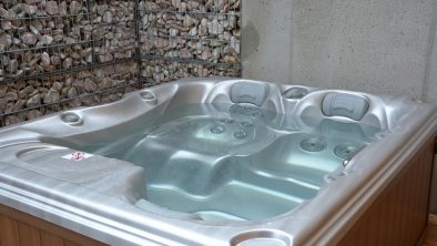 Whirlpool, outdoor/überdacht