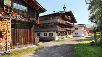 "Tenn & farmhouse" from the 11th century and "Nebenhaus"!, © Wir heißen Sie herzlich willkommen