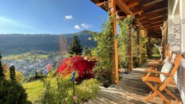 *Panorama Chalet Sonnberg* Gartensauna Balkon Dachterrasse, © bookingcom