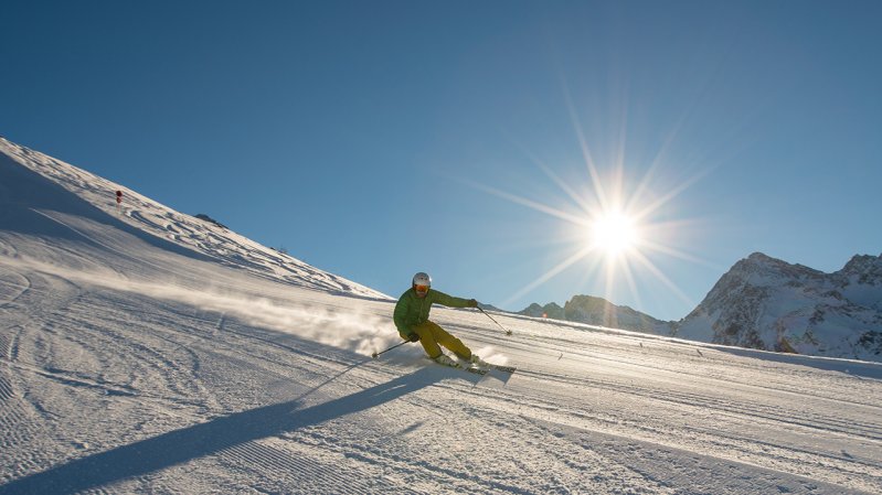 Ski season opening days at St. Jakob Ski Resort in East Tirol’s scenic Defereggental Valley, © Martin Glantschnig