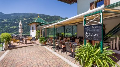 Gallahaus_Rohr_12_Zell_06_2022_Terrasse