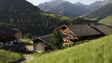 Typical farmhouses in Alpbach, © Tirol Werbung/Lisa Hörterer