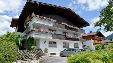 Gästehaus Inntal Ebbs im Sommer