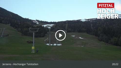 Webcam Hochzeiger Talstation