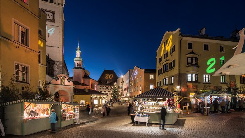 The Christmas market in Hall.
, © TVB Hall-Wattens/Gerhard Berger