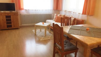 Haus-Bambi-Ferienwohnung3-Wohnzimmer2, © Appartementhaus Bambi