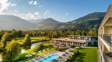 Dolomitengolf Suites Sommerurlaub Pool