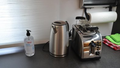 Ferienwohnung Stubaier Herzblut Küche mit Toaster