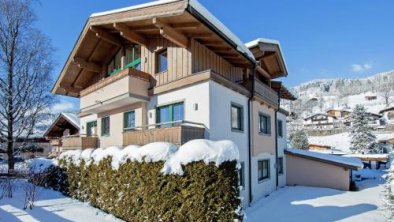 Welcoming Apartment near Ski Area in Tyrol, © bookingcom