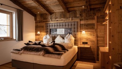 reell-kommunikationsdesign_WOCHENBRUNN-CHALET01-01