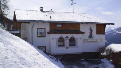 Haus Kammerlander  im Winter