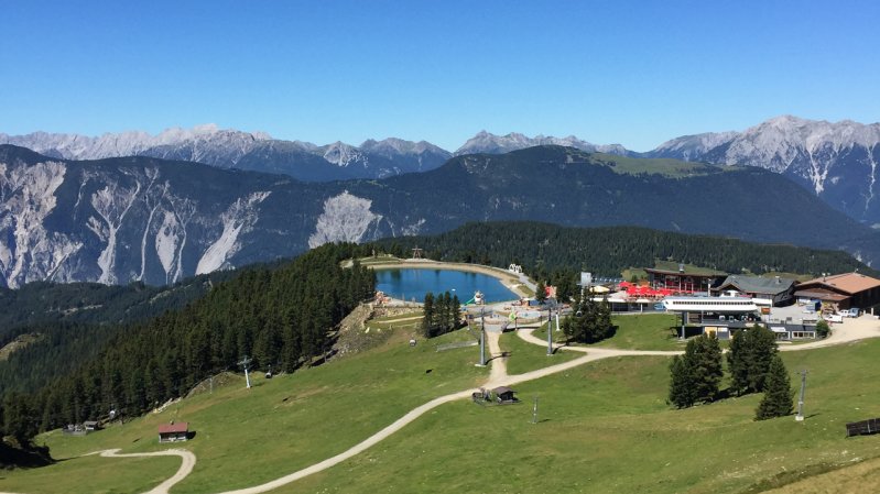 Hochoetz with outdoor playground, © Tirol Werbung/Ines Mayerl