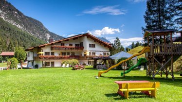 Ferienhaus Kirchplatzl-Leutasch,der Sonne entgegen, © marlene