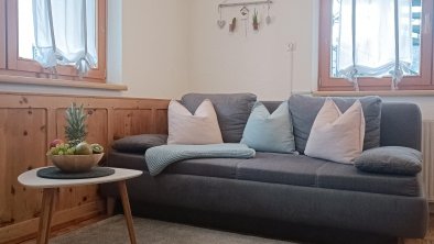 Wohnzimmer mit Boxspring Couch, © Eigentümer