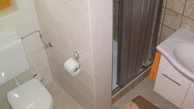 7 Dusche und WC pixel 1024x768