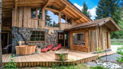 Lush holiday home with sauna, © bookingcom
