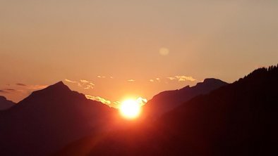 Sonnenuntergang vom Hof, © Fam. Schwarzenauer