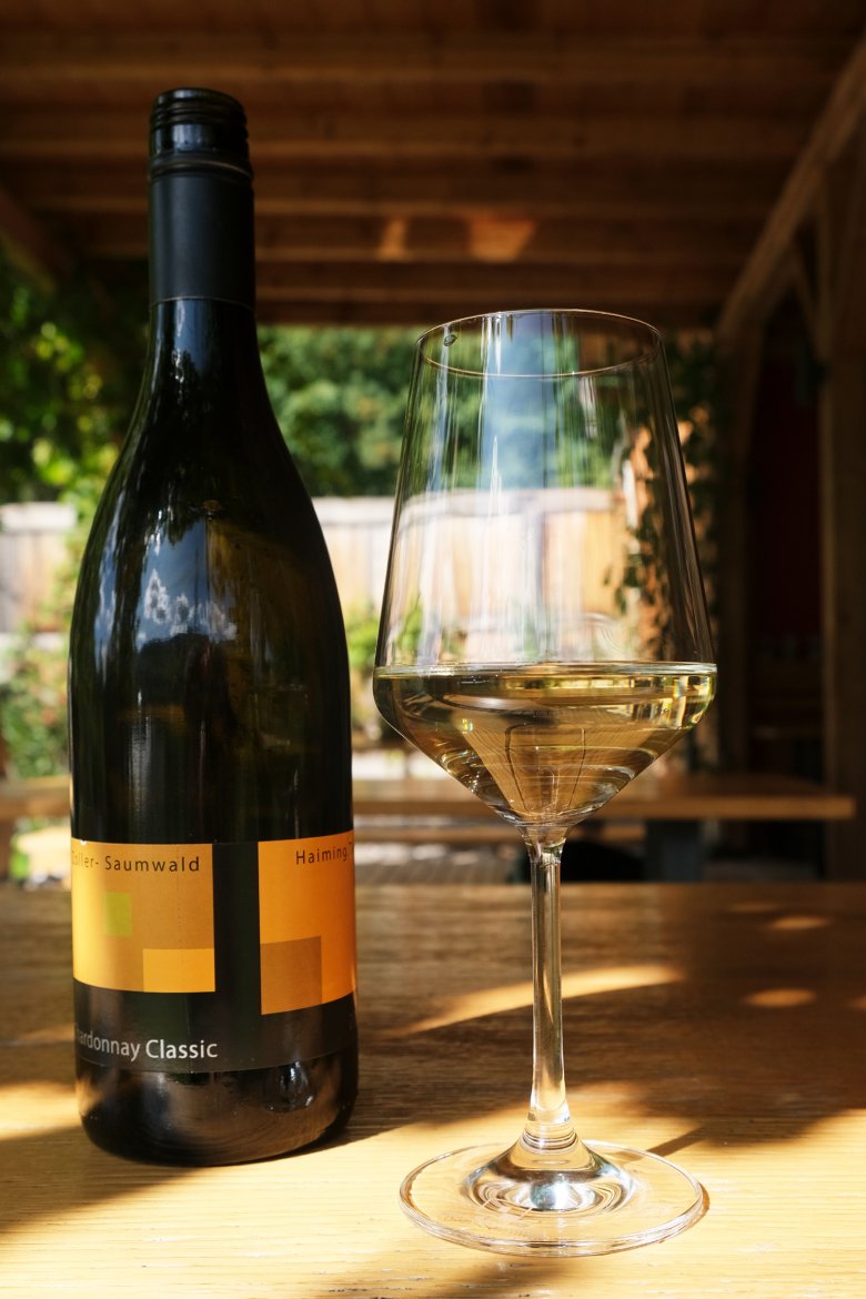 Award-winning wine: Chardonnay from the vineyard Zoller-Saumwald.