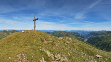 En route to the top of the Torhelm mountain, © Ferienregion Hohe Salve