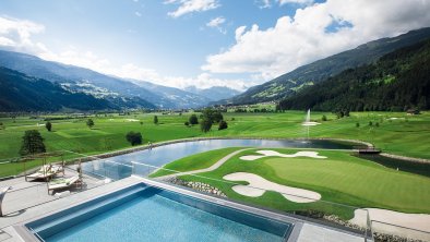 Golf & Pool